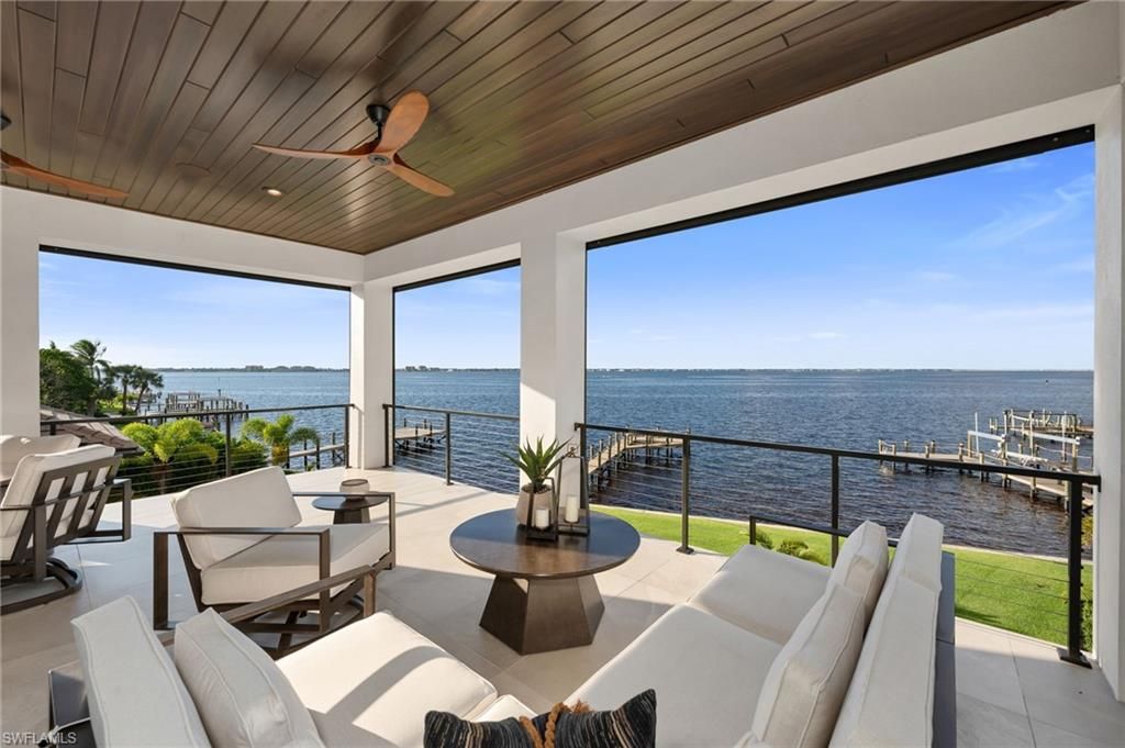 Water, Interior, Living room, Other