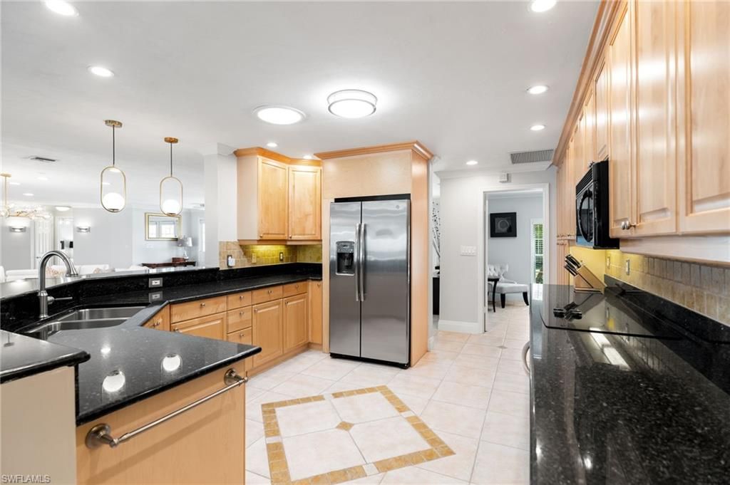 Interior, Kitchen, Pendant Lights, Recessed Lighting