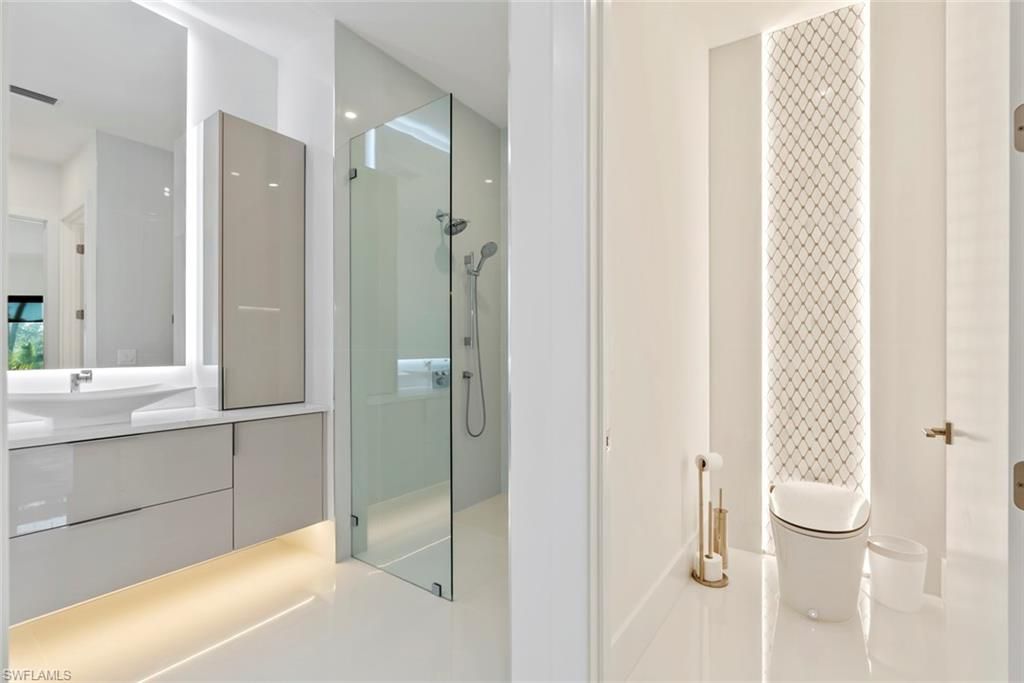 Bathroom, Glass Shower, Interior
