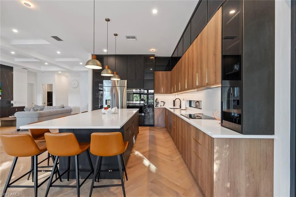 Interior, Kitchen, Living room, Pendant Lights, Recessed Lighting, Stainless Steel Appliances, Wood Texture Flooring