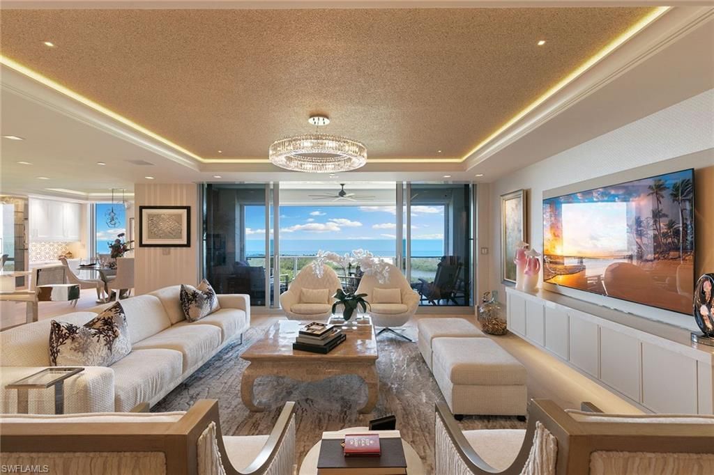 Chandelier, Interior, Living room, Recessed Lighting, Water