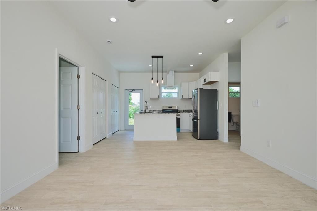 Interior, Kitchen, Pendant Lights, Recessed Lighting, Wood Texture Flooring