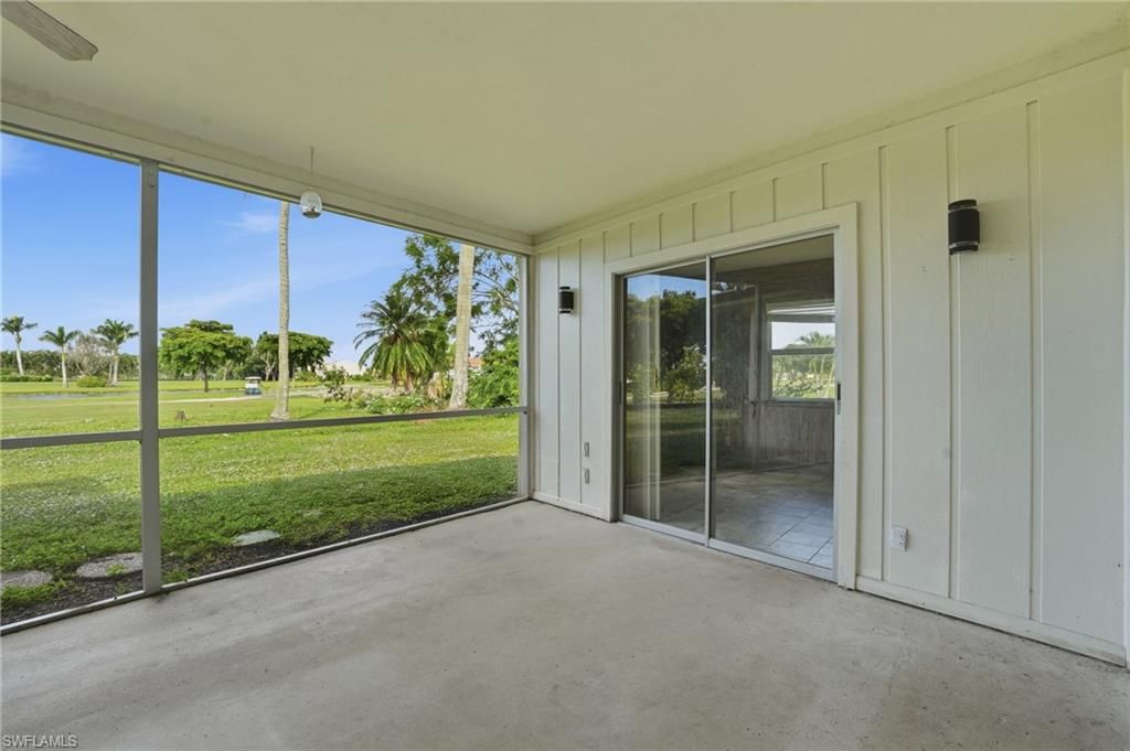 Empty room, Interior, Sun Room