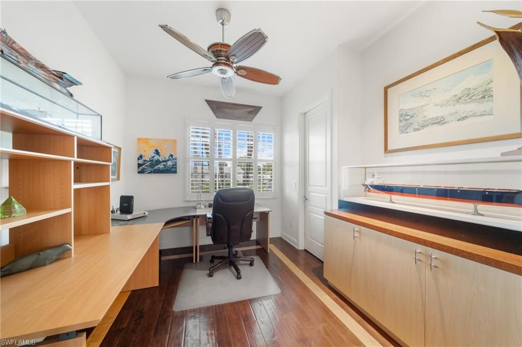 Home Office, Interior, Wood Texture Flooring