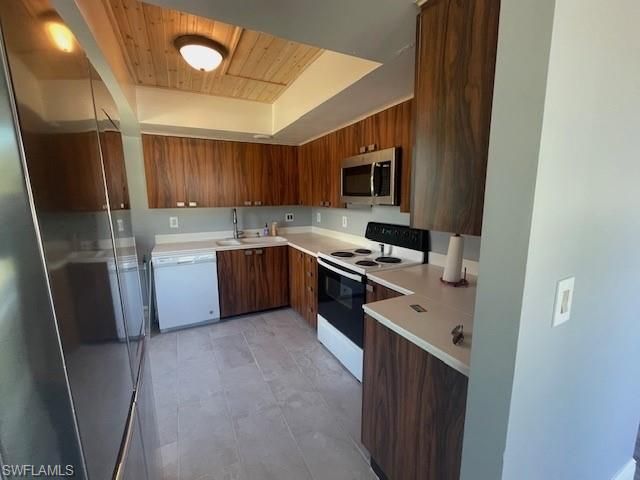 Interior, Kitchen, Stainless Steel Appliances