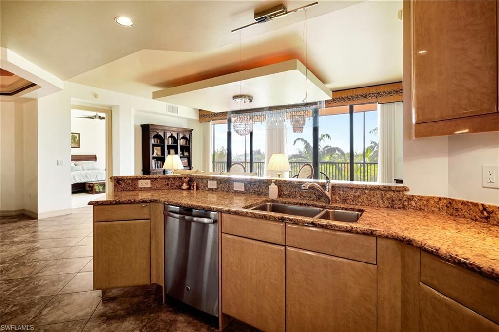 Chandelier, Interior, Kitchen, Pendant Lights, Recessed Lighting
