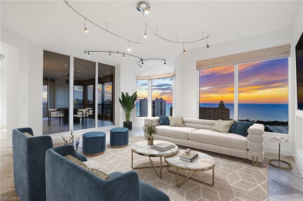 Interior, Living room, Water