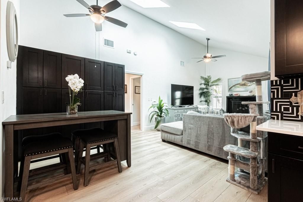Dining room, Interior, Wood Texture Flooring