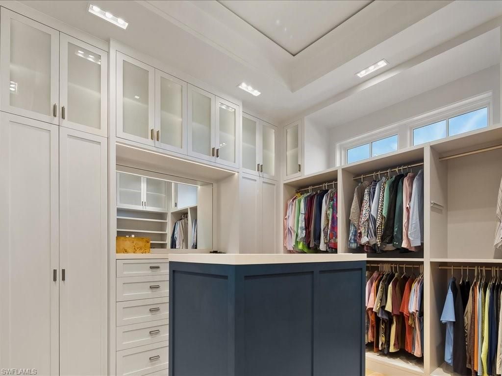 Interior, Recessed Lighting, Walk-in Closets