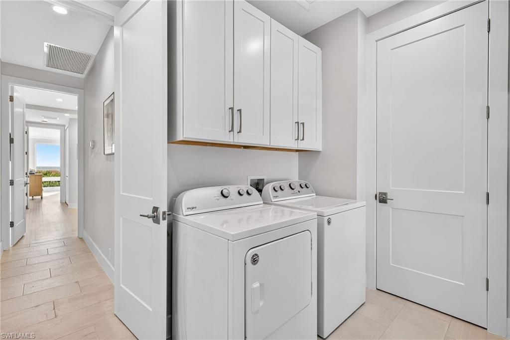 Interior, Recessed Lighting, Utility Closets, Washer, Wood Texture Flooring