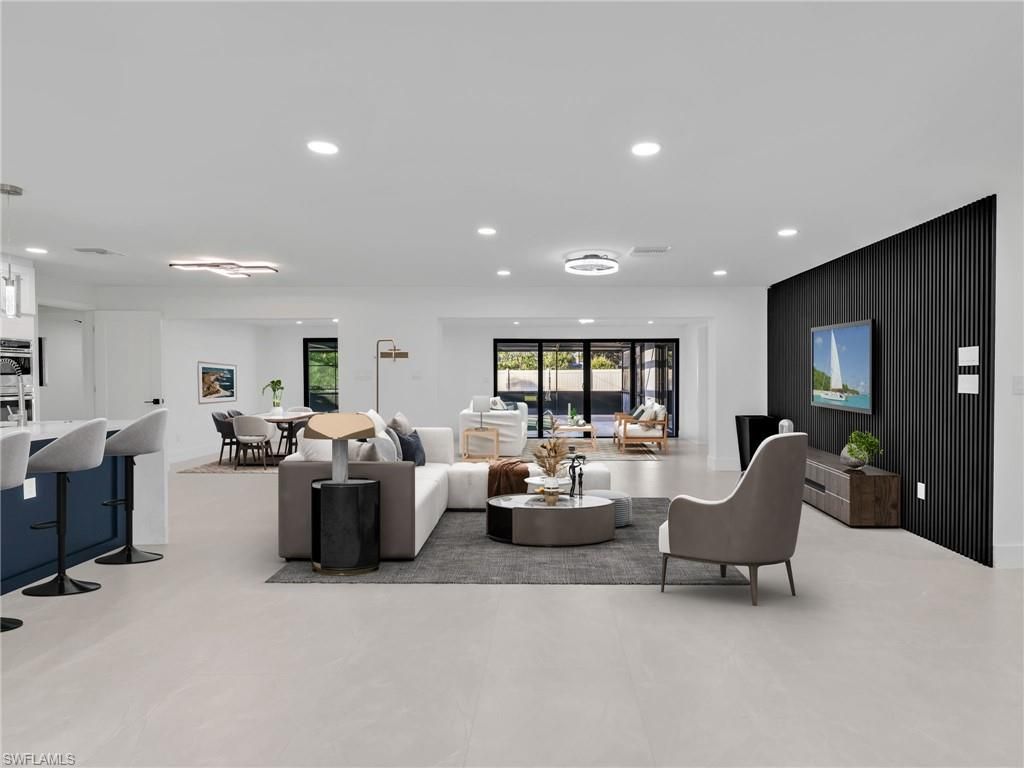 Dining room, Interior, Kitchen, Living room, Pendant Lights, Recessed Lighting