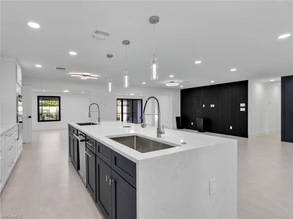 Interior, Kitchen, Pendant Lights, Recessed Lighting