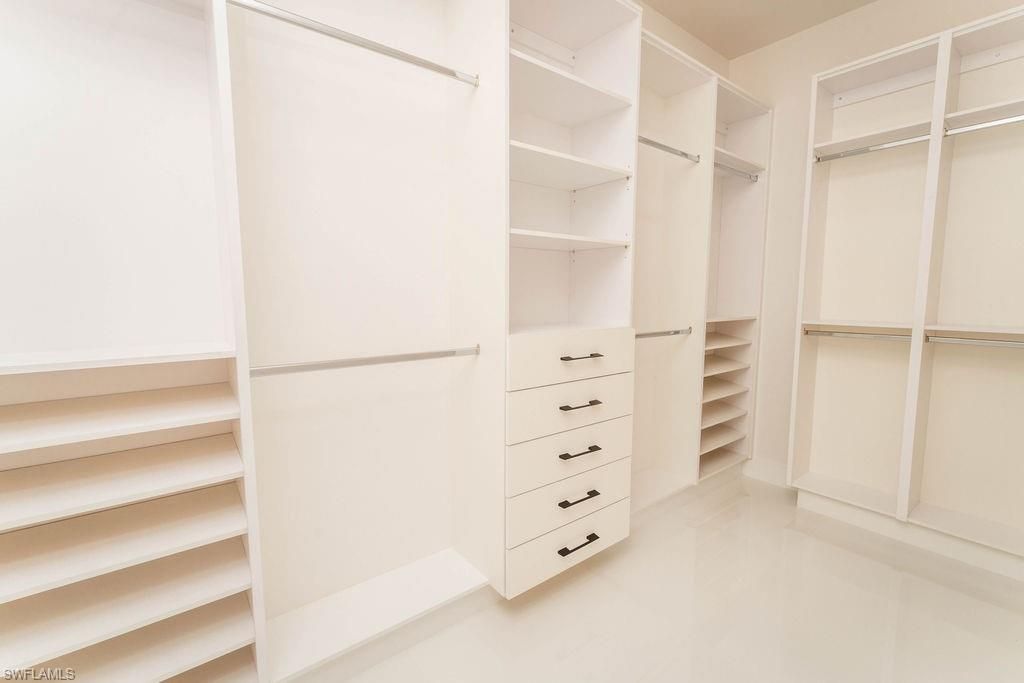 Interior, Walk-in Closets