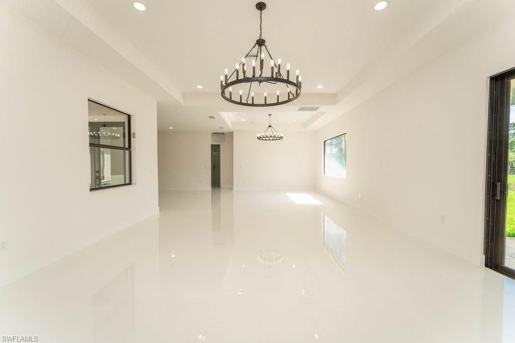 Chandelier, Empty room, Interior, Recessed Lighting