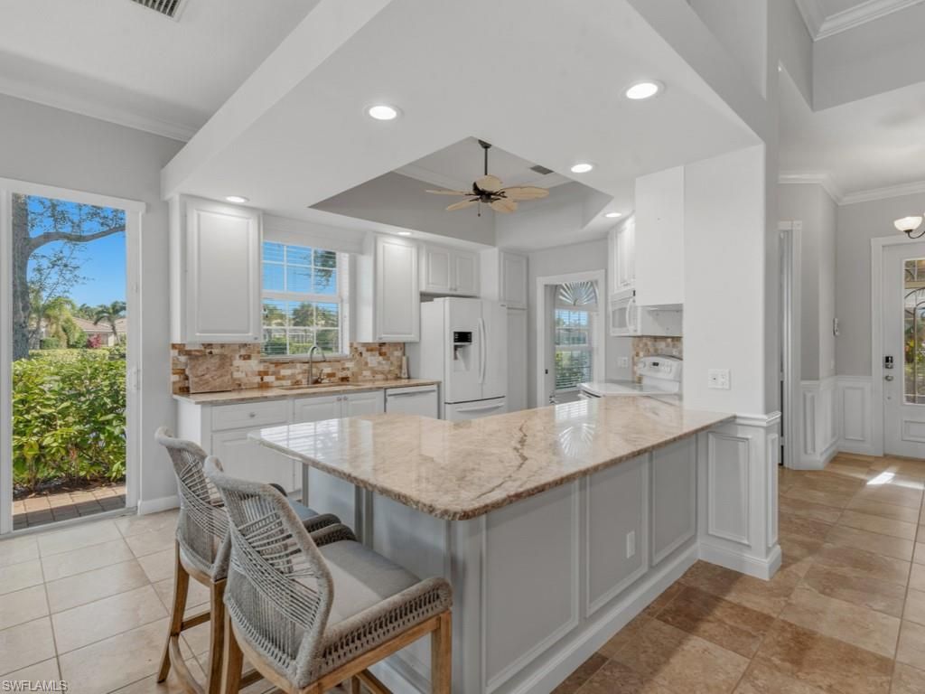 Interior, Kitchen, Recessed Lighting