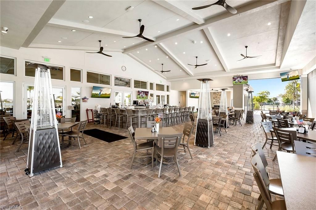 Dining room, Interior, Recessed Lighting