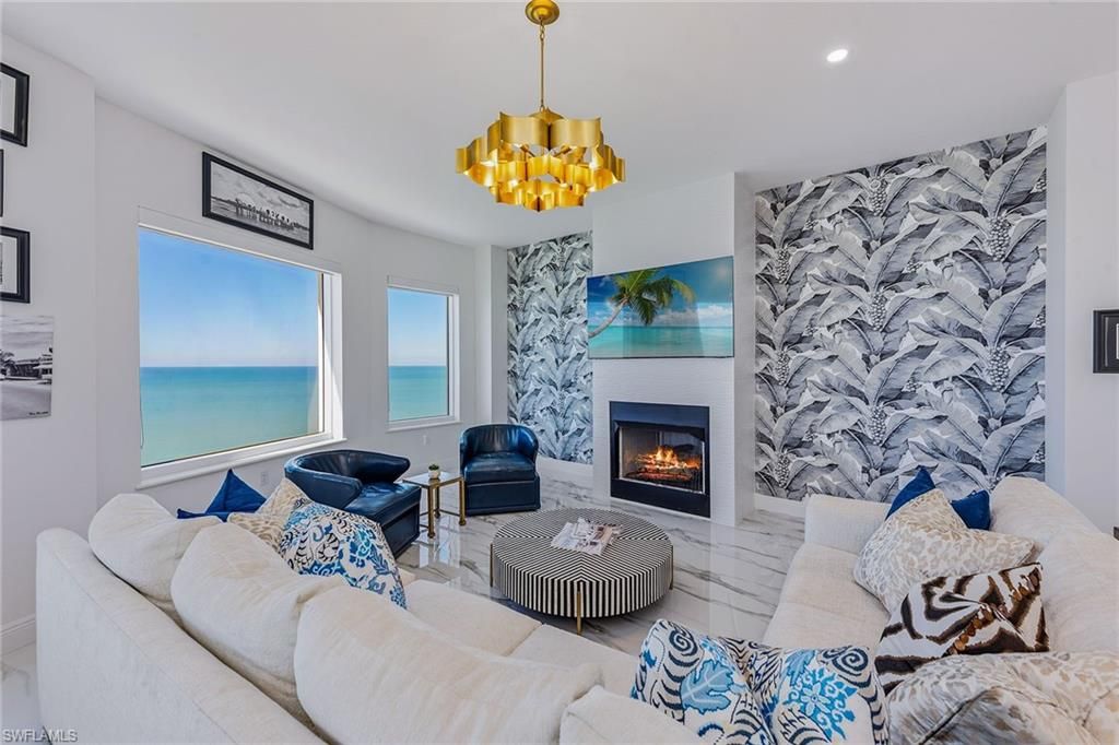 Chandelier, Fireplace, Interior, Living room, Pendant Lights, Recessed Lighting, Water