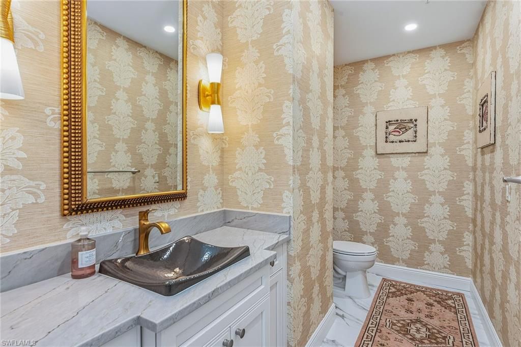 Bathroom, Interior, Marble, Recessed Lighting