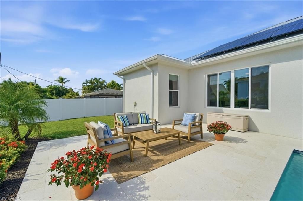 Exterior, Solar Panels