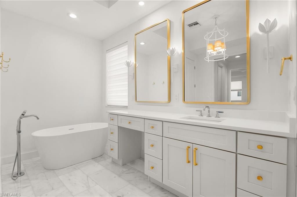 Bathroom, Dual Sink Vanities, Free Standing Baths, Interior, Marble, Recessed Lighting