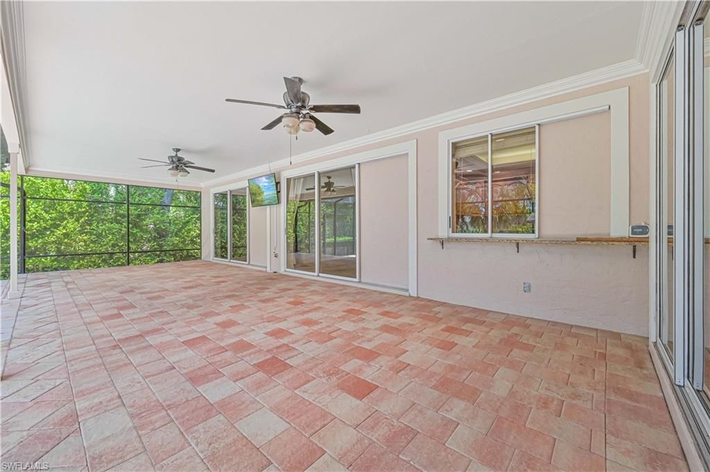 Empty room, Interior, Sun Room
