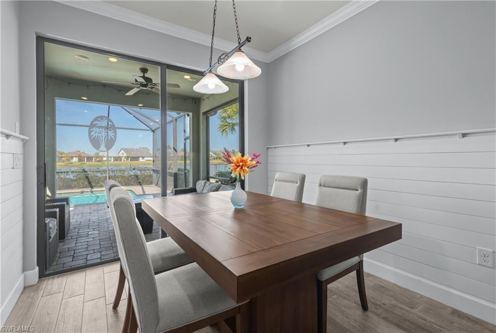 Dining room, Interior, Pendant Lights, Recessed Lighting, Water, Wood Texture Flooring