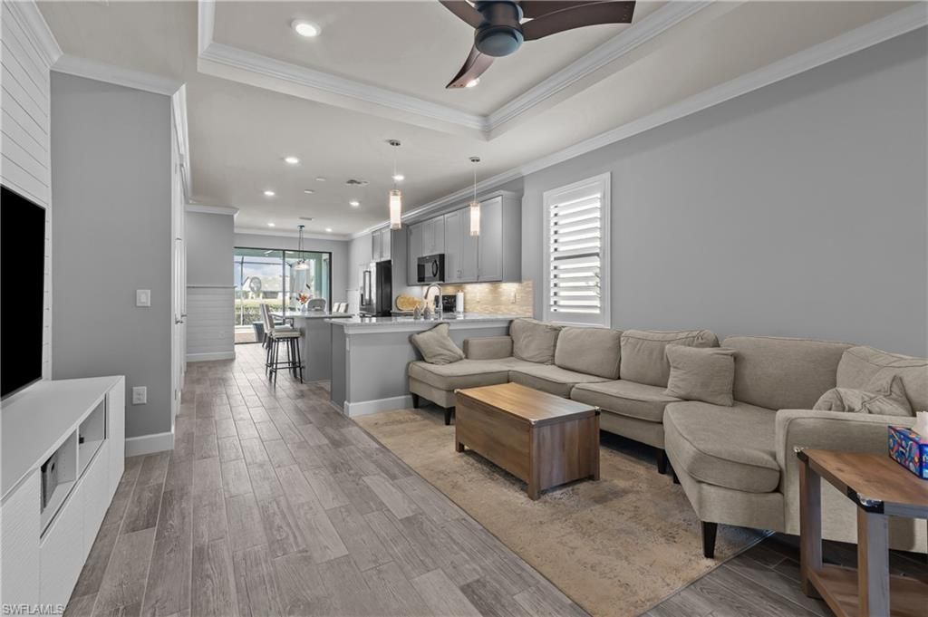 Interior, Kitchen, Living room, Pendant Lights, Recessed Lighting, Stainless Steel Appliances, Wood Texture Flooring