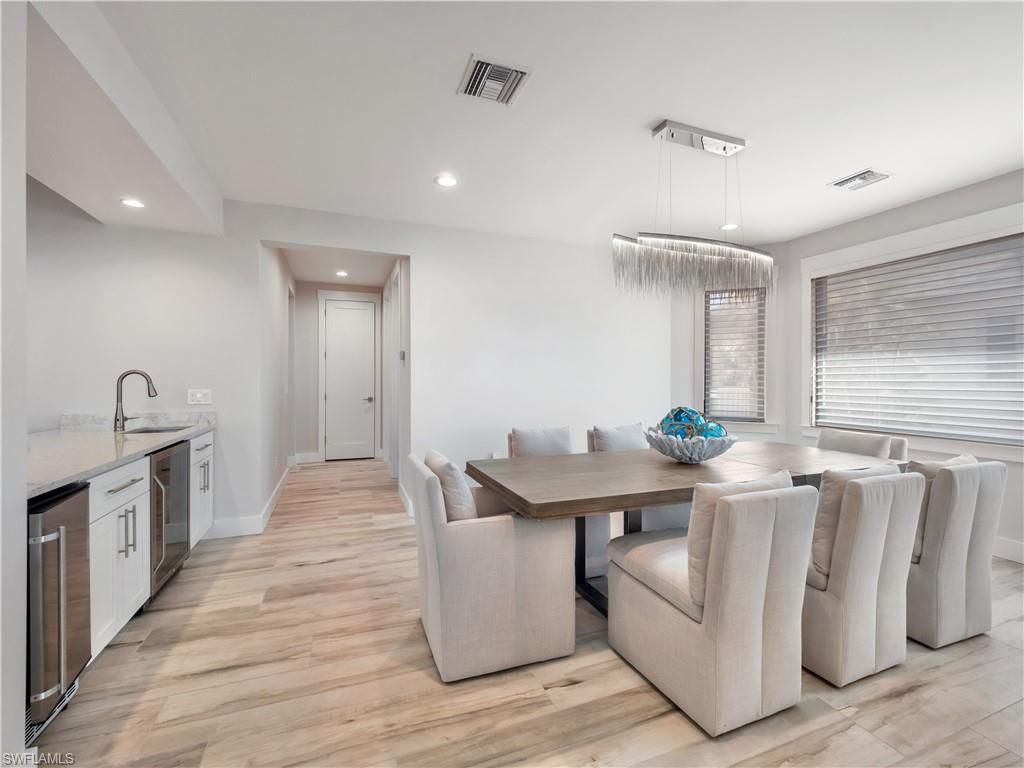 Dining room, Interior, Pendant Lights, Recessed Lighting, Wood Texture Flooring
