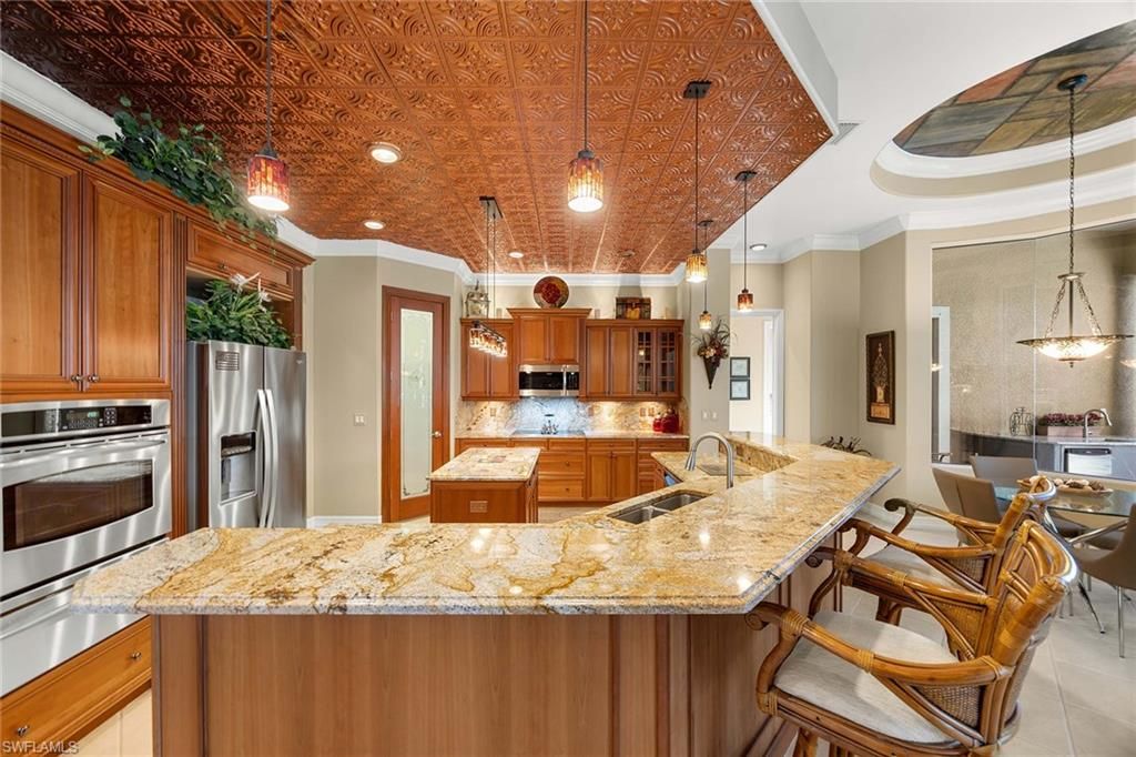 Interior, Kitchen, Pendant Lights, Recessed Lighting, Stainless Steel Appliances