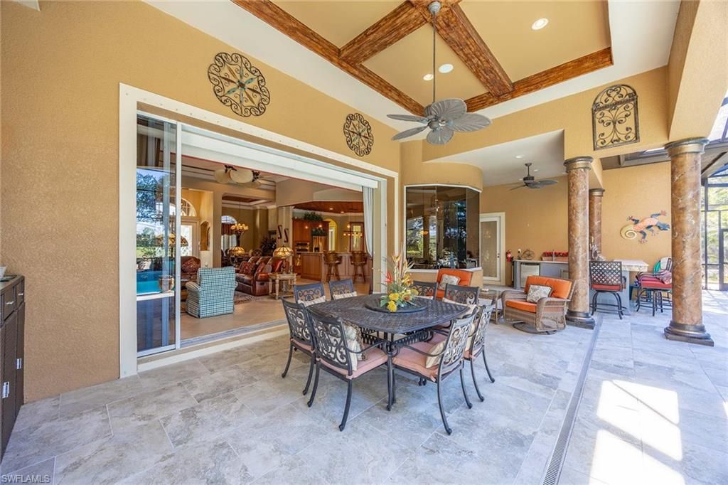 Dining room, Interior, Recessed Lighting, Wooden Beams