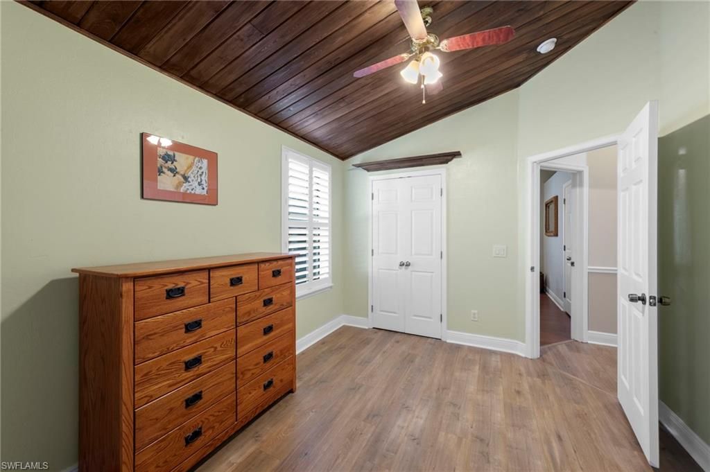 Interior, Recessed Lighting, Wooden Ceilings, Wood Texture Flooring