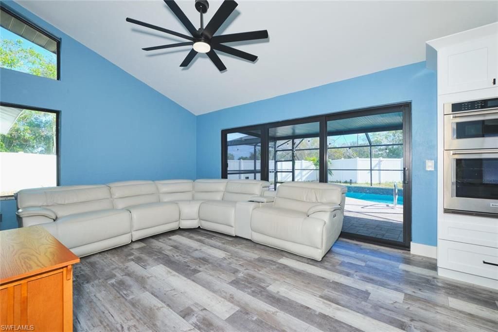 Interior, Kitchen, Living room, Stainless Steel Appliances, Wood Texture Flooring