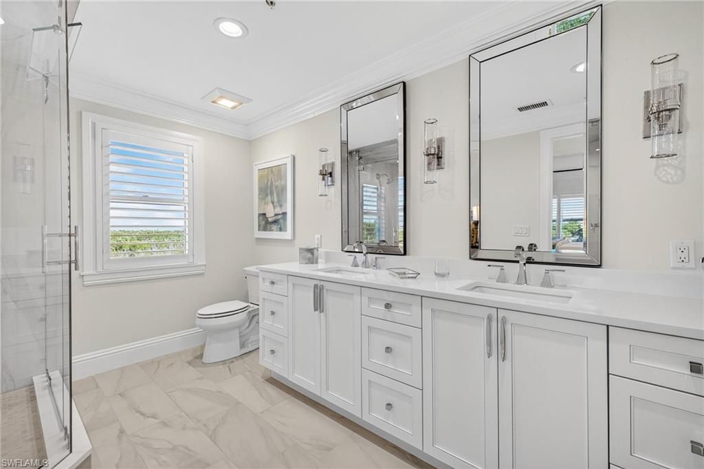 Bathroom, Dual Sink Vanities, Interior, Marble, Recessed Lighting