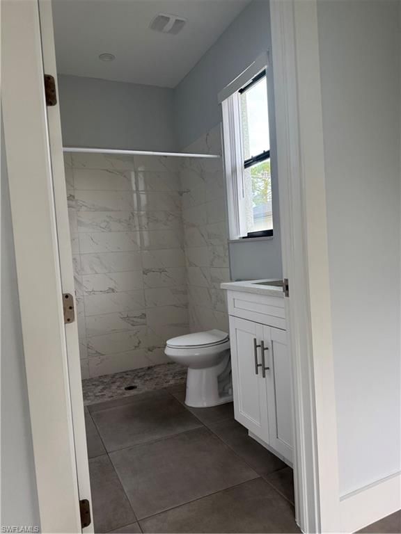 Bathroom, Interior, Marble Walls