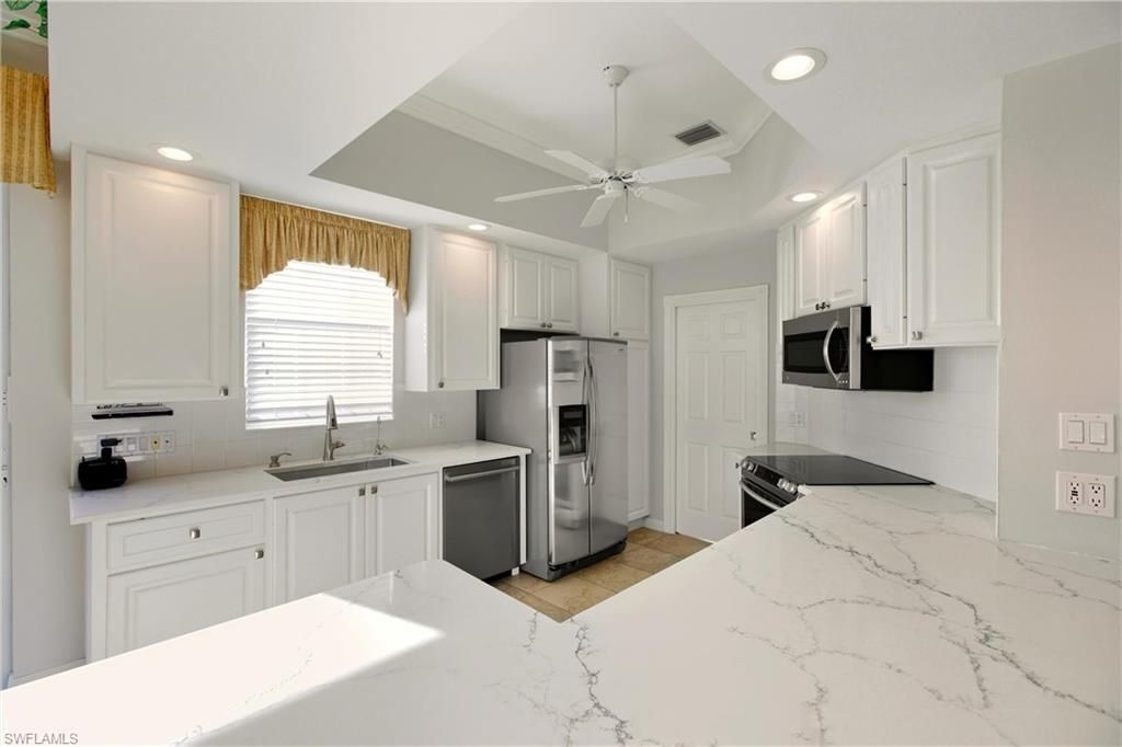 Interior, Kitchen, Marble, Recessed Lighting, Stainless Steel Appliances