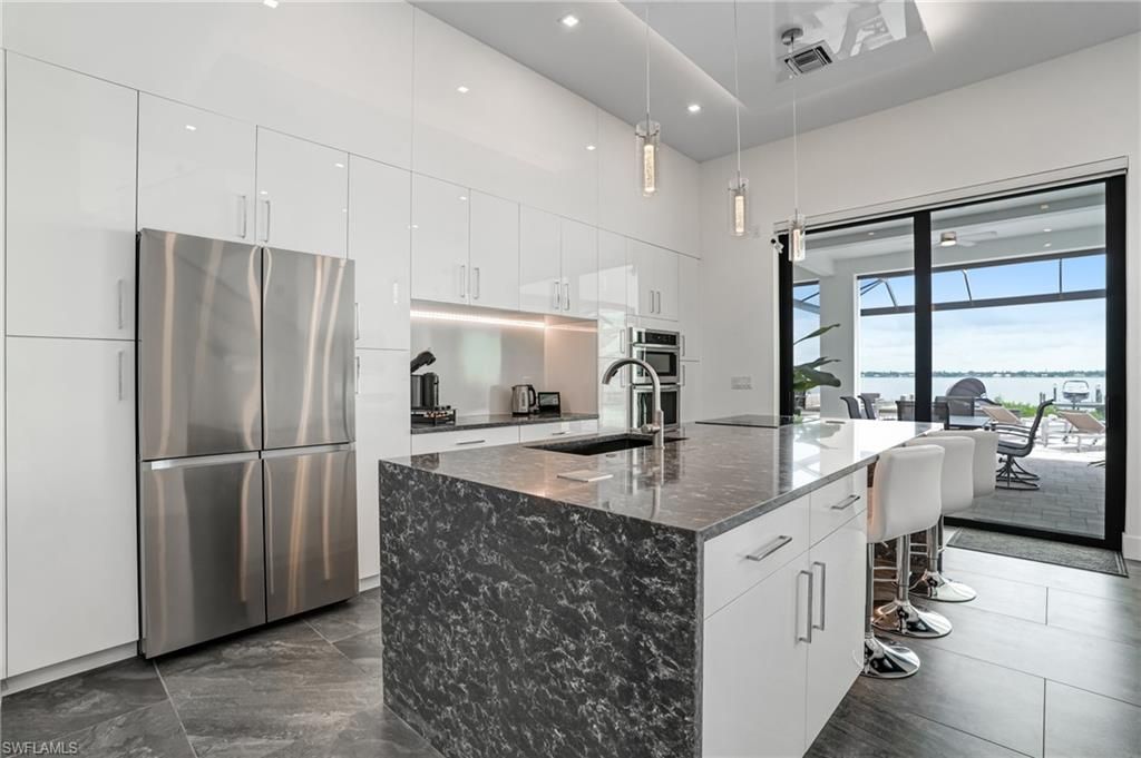 Interior, Kitchen, Pendant Lights, Recessed Lighting, Stainless Steel Appliances, Water