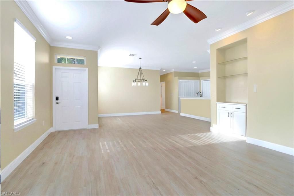 Empty room, Interior, Pendant Lights, Recessed Lighting, Wood Texture Flooring