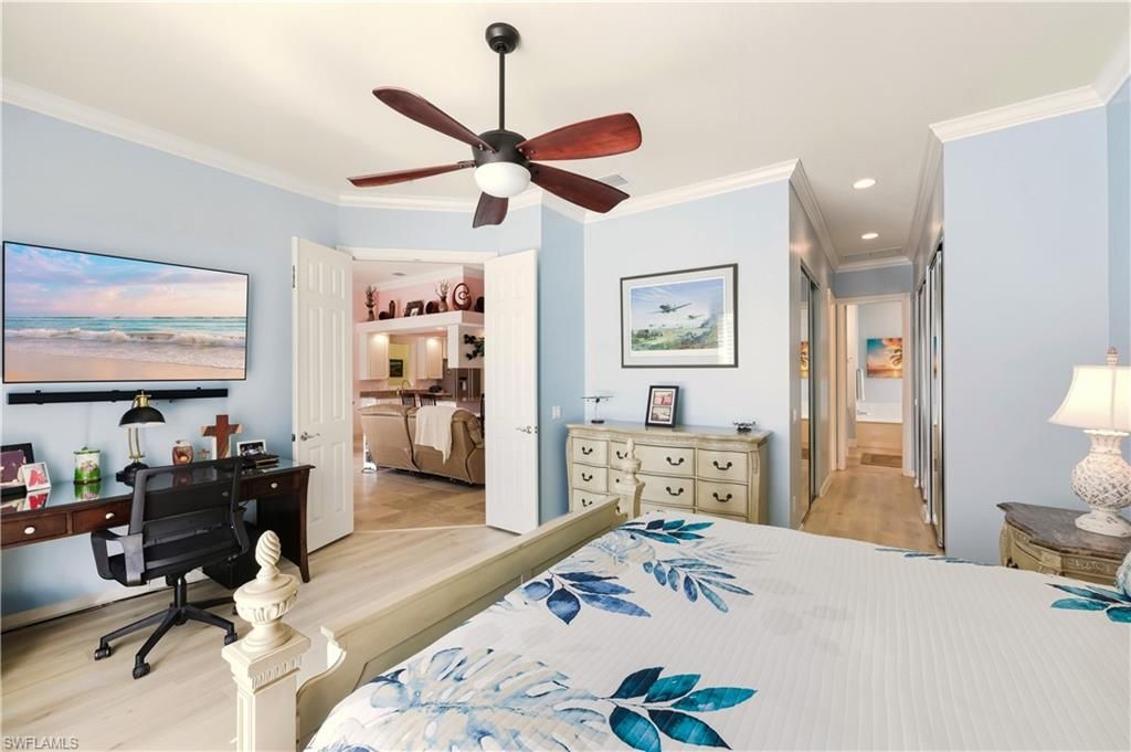 Bedroom, Home Office, Interior, Recessed Lighting, Wood Texture Flooring