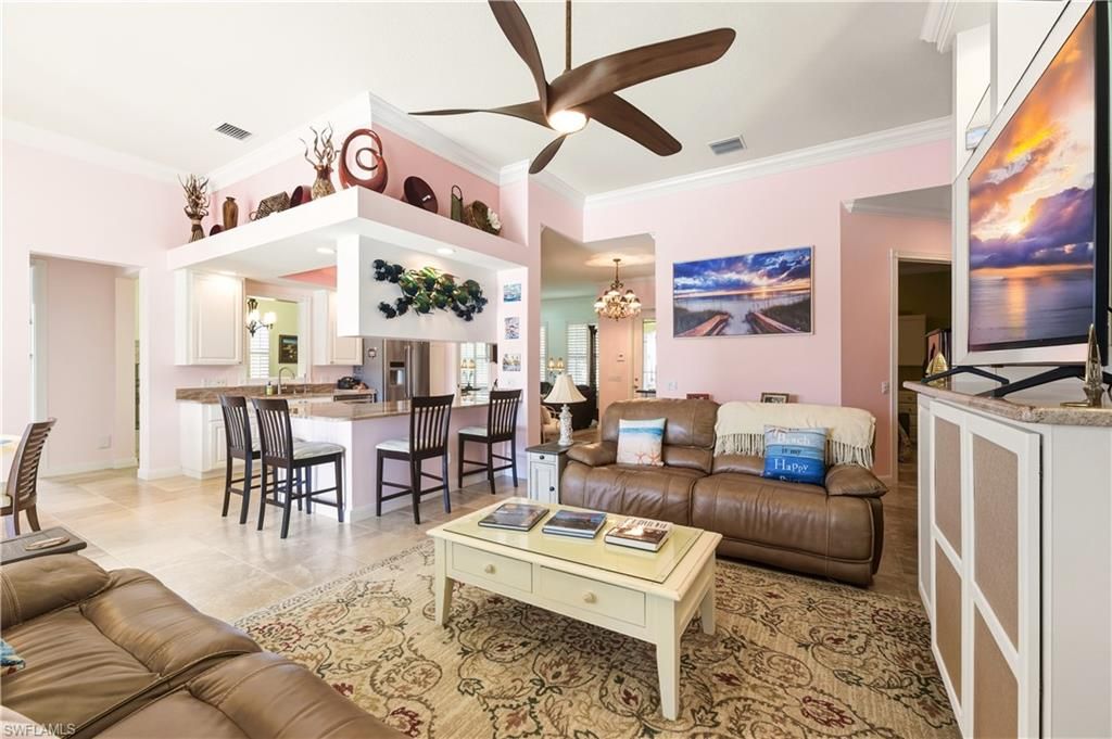 Chandelier, Dining room, Interior, Kitchen, Living room, Recessed Lighting