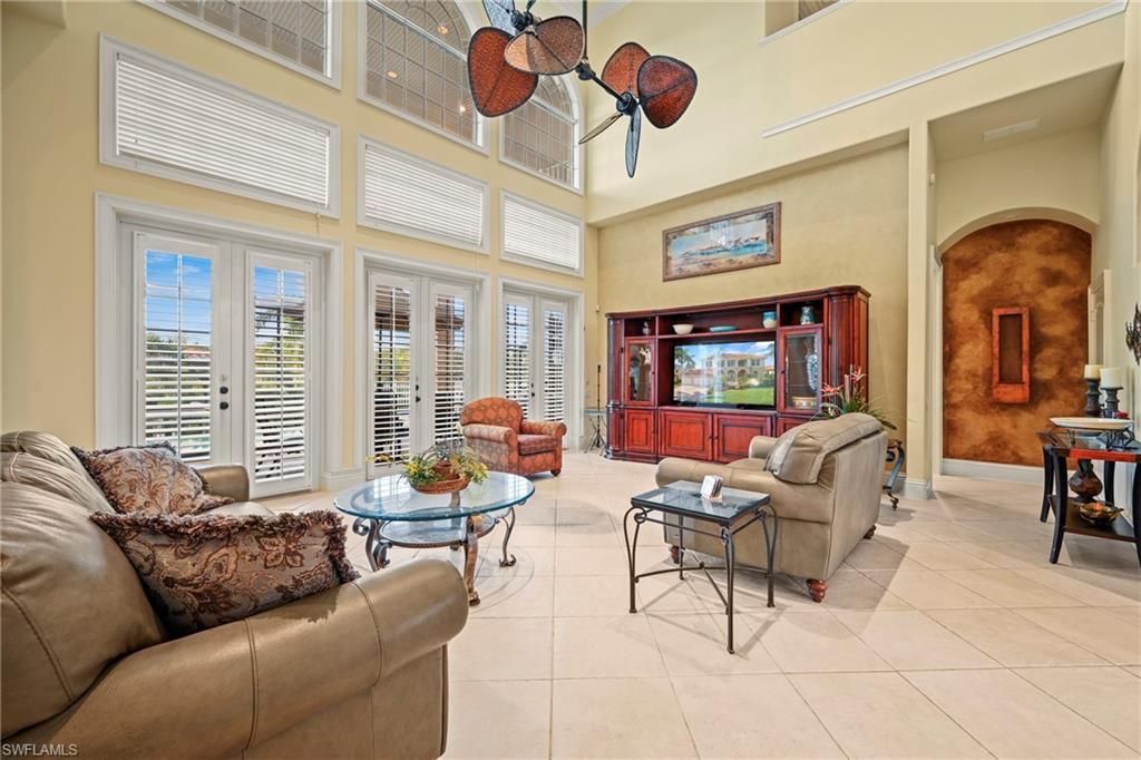 Interior, Living room