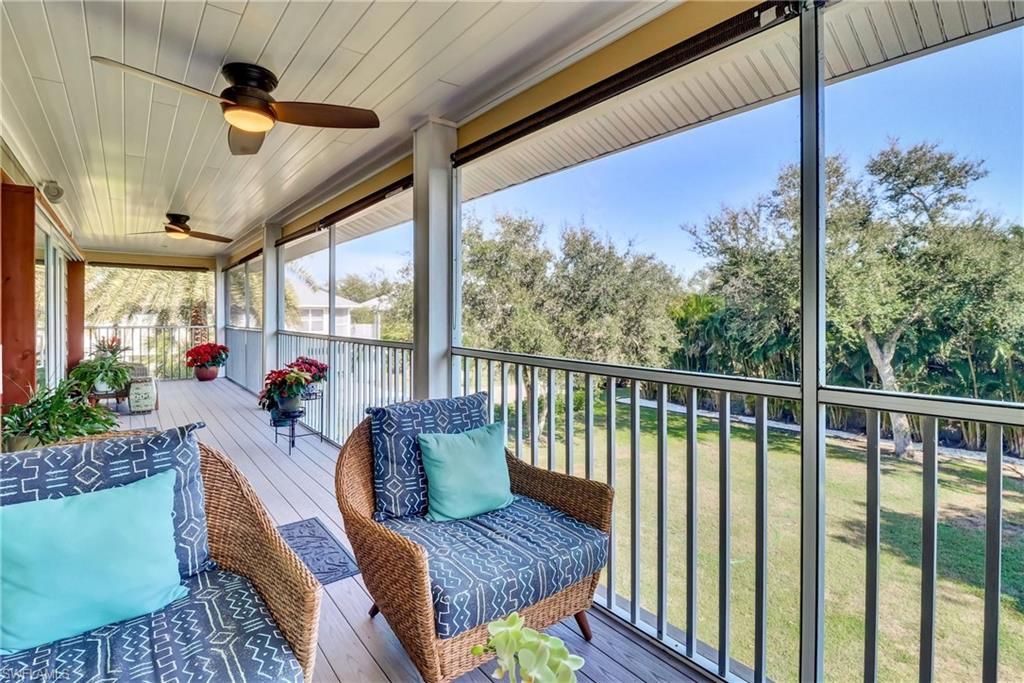 Interior, Sun Room, Wood Texture Flooring