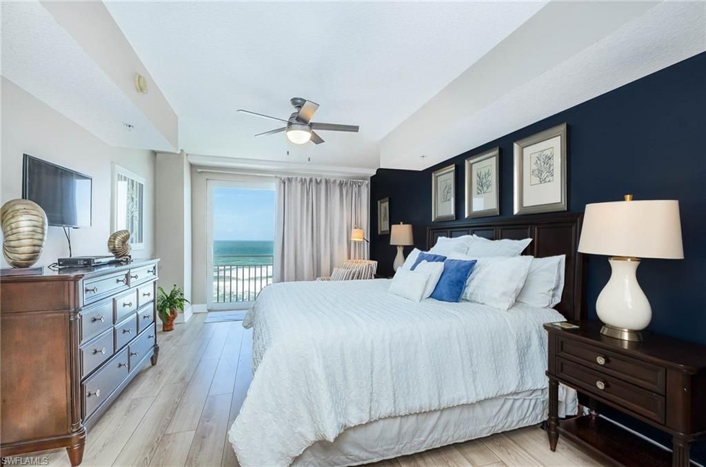 Bedroom, Interior, Water, Wood Texture Flooring