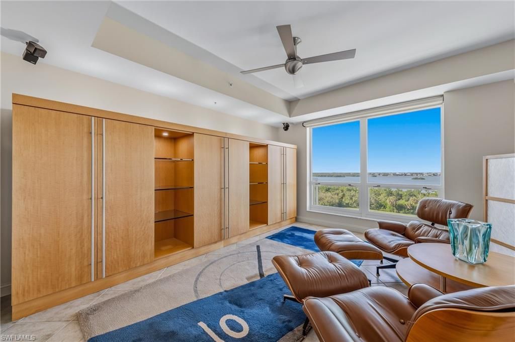 Interior, Living room, Water