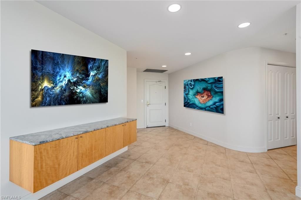 Interior, Recessed Lighting