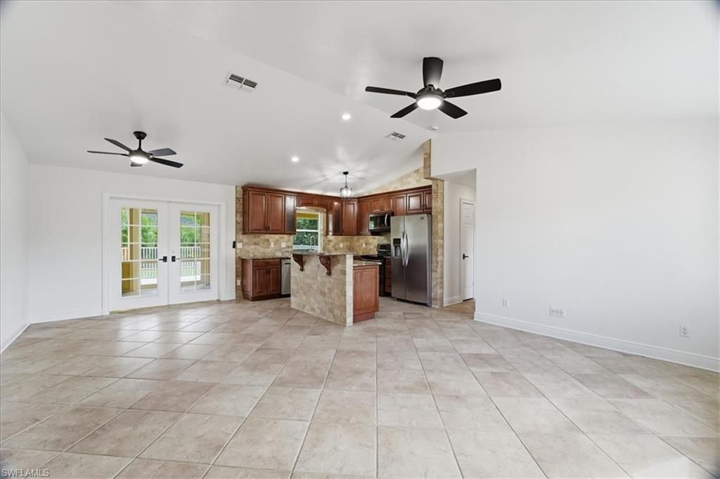 Empty room, Interior, Kitchen, Recessed Lighting