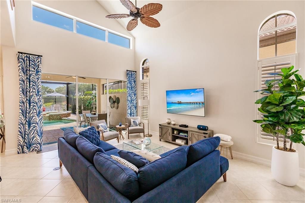 Dining room, Interior, Living room