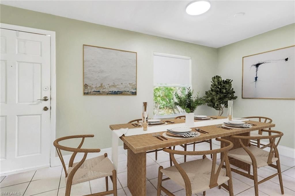 Dining room, Interior, Recessed Lighting