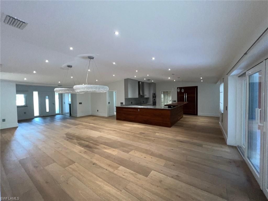 Interior, Kitchen, Pendant Lights, Recessed Lighting, Wood Texture Flooring