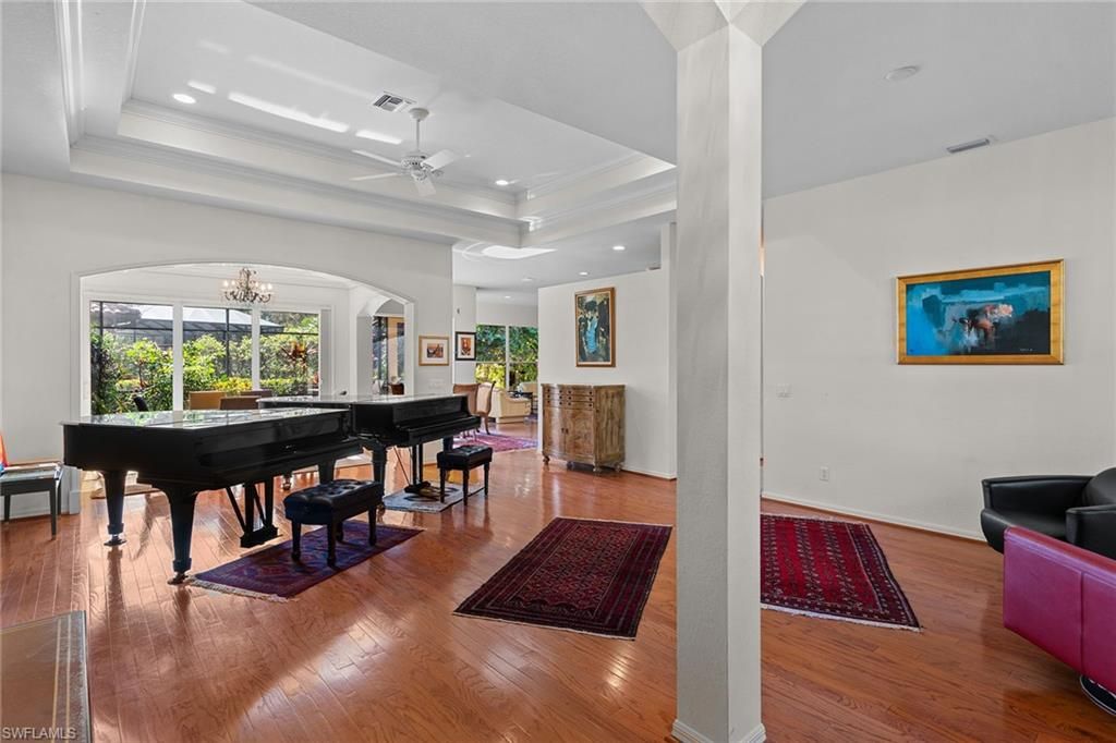 Chandelier, Interior, Piano, Recessed Lighting, Wood Texture Flooring