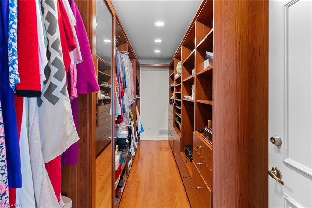 Interior, Recessed Lighting, Walk-in Closets, Wood Texture Flooring